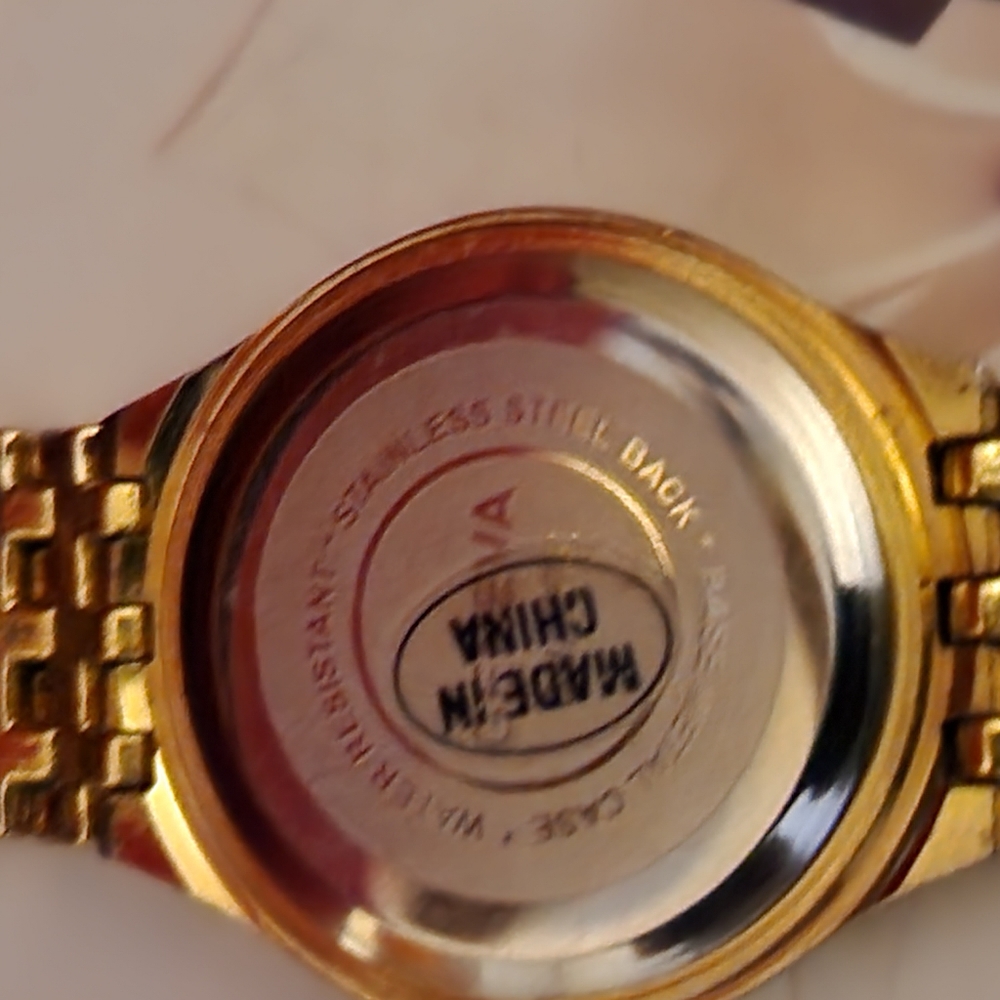 Watch - Picture 4 of 4